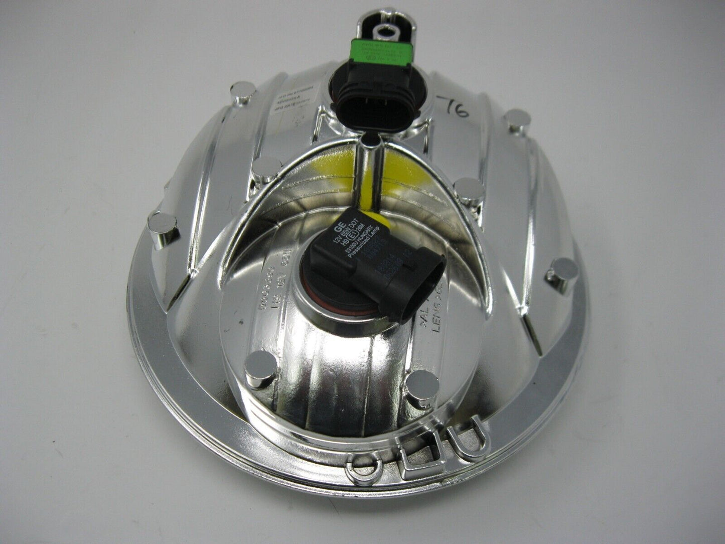 Harley-Davidson OEM 14-22 FLH Dual Bulb Halogen Headlamp  67700062