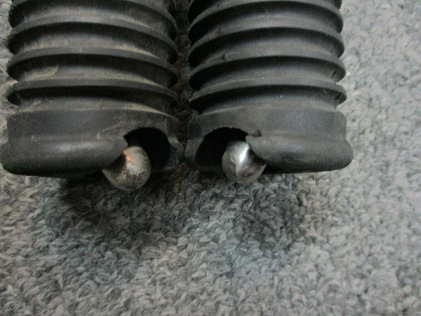 Harley-Davidson OEM Rider Foot Pegs with Drag Pin