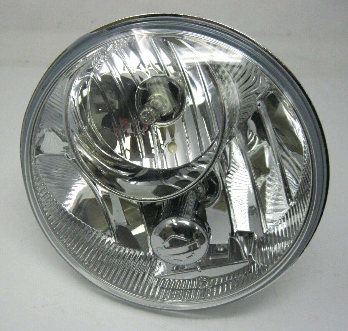 Harley-Davidson OEM 14-22 FLH Dual Bulb Halogen Headlamp  67700062