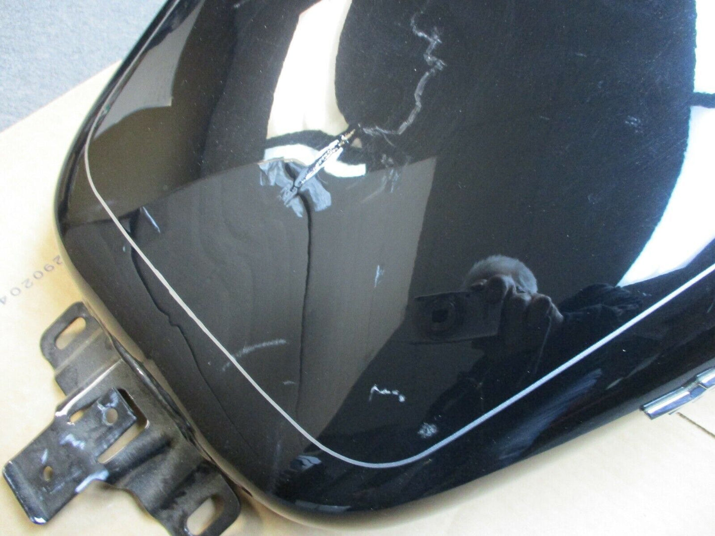Harley Davidson OEM Touring EFI Fuel Tank 61356-08 Vivid Black Silver Stripe