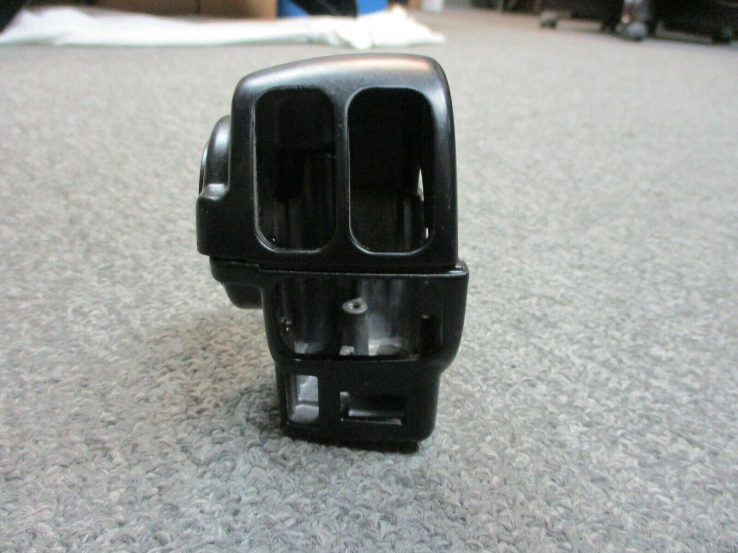 Harley Davidson OEM FLHT/FLHR Left Touring Switch Housing Black 71594-98 98-13