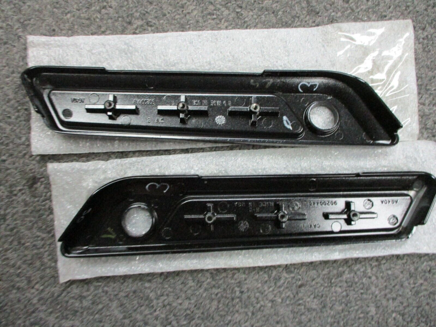 Harley Davidson OEM FLTRXS Saddlebag Face Plates Black Quartz 90200983DWE