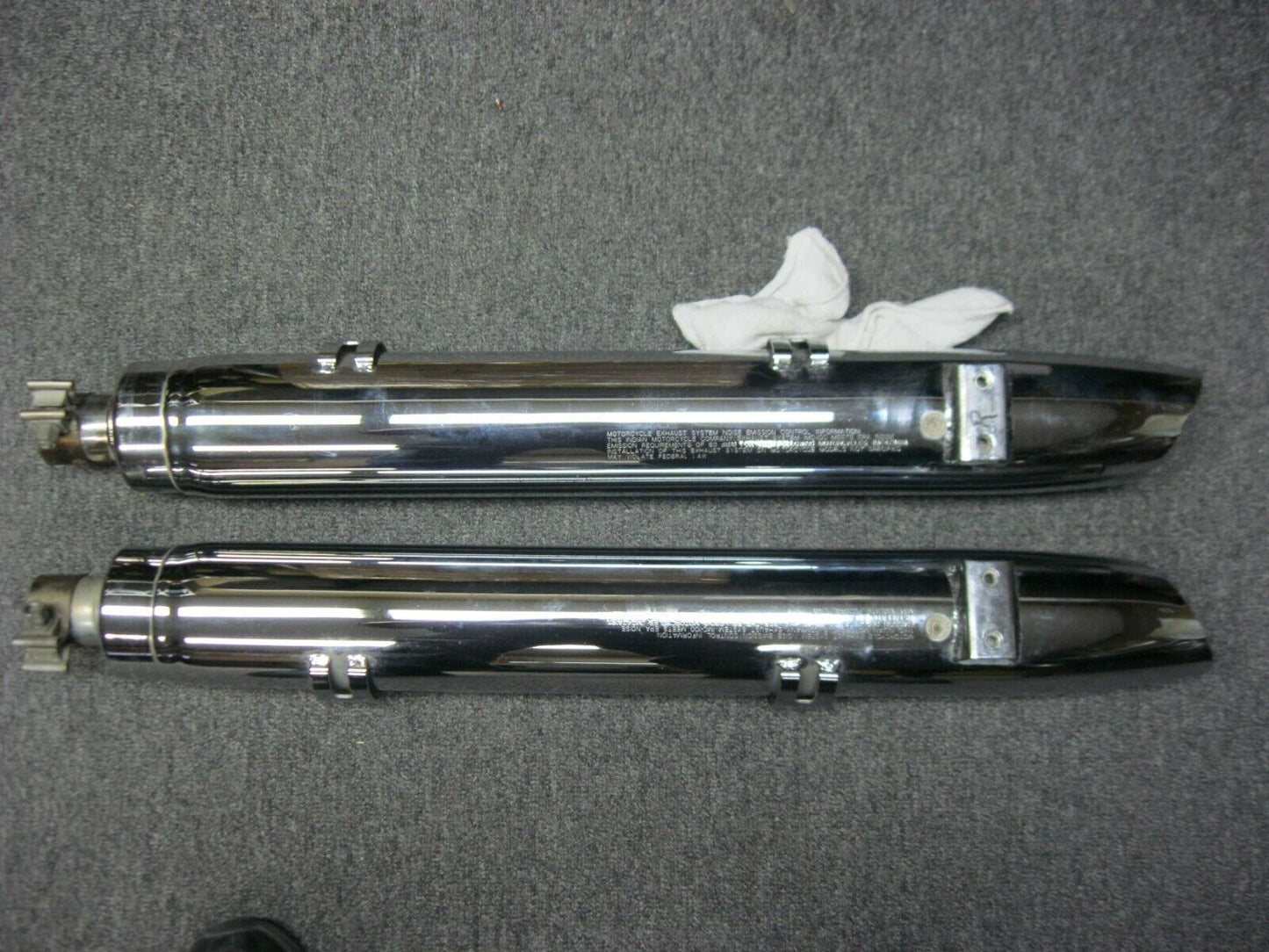 Indian Chieftain OEM Chrome Exhaust Mufflers 1262384-156 & 1262383-156