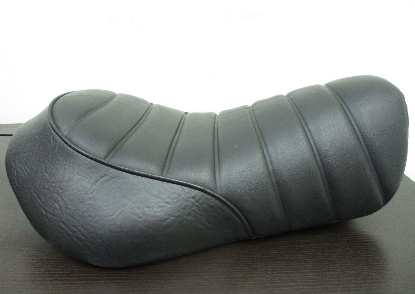 Harley- Davidson Stock Solo Seat 52000189