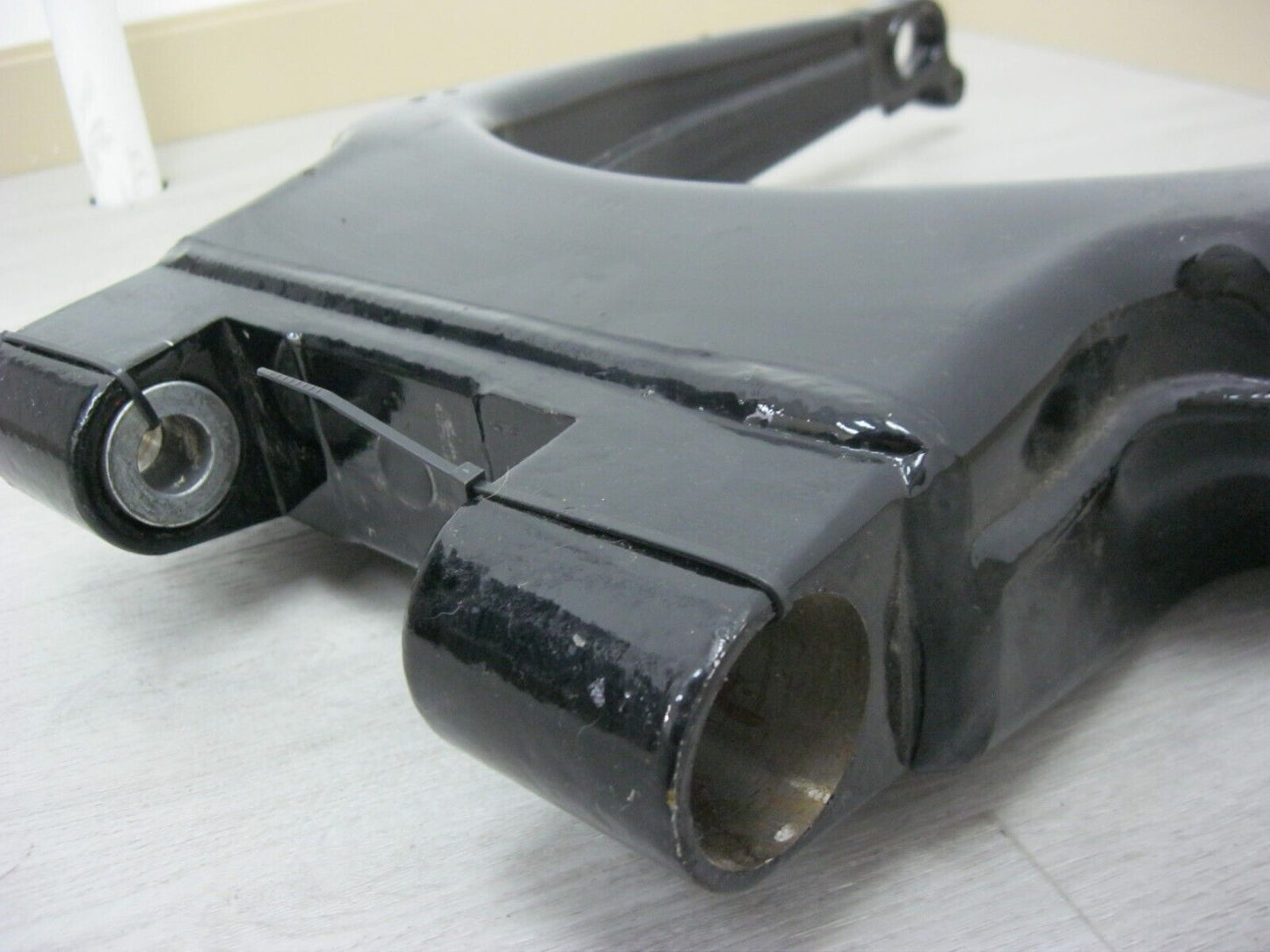 Harley Davidson OEM FLT, FLH Rear Touring Swing Arm 45470-09 2009-20