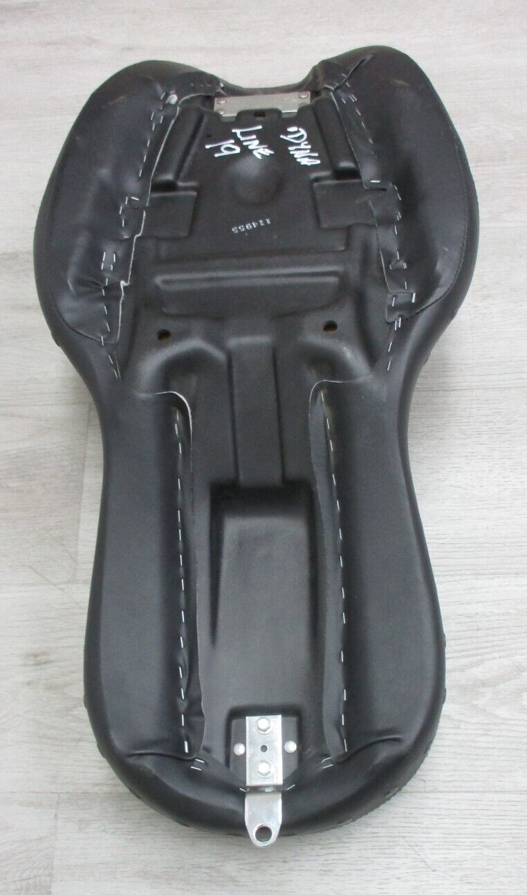 Harley-Davidson Stock Seat 51283-94