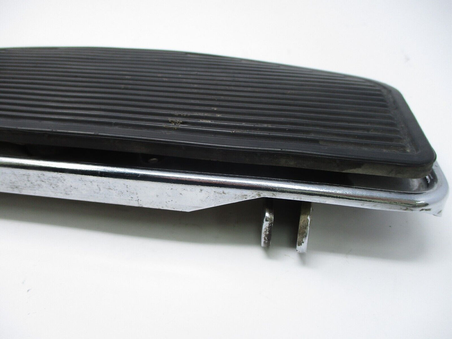 Harley Davidson Chrome Footboard 50621-06 Single Unit