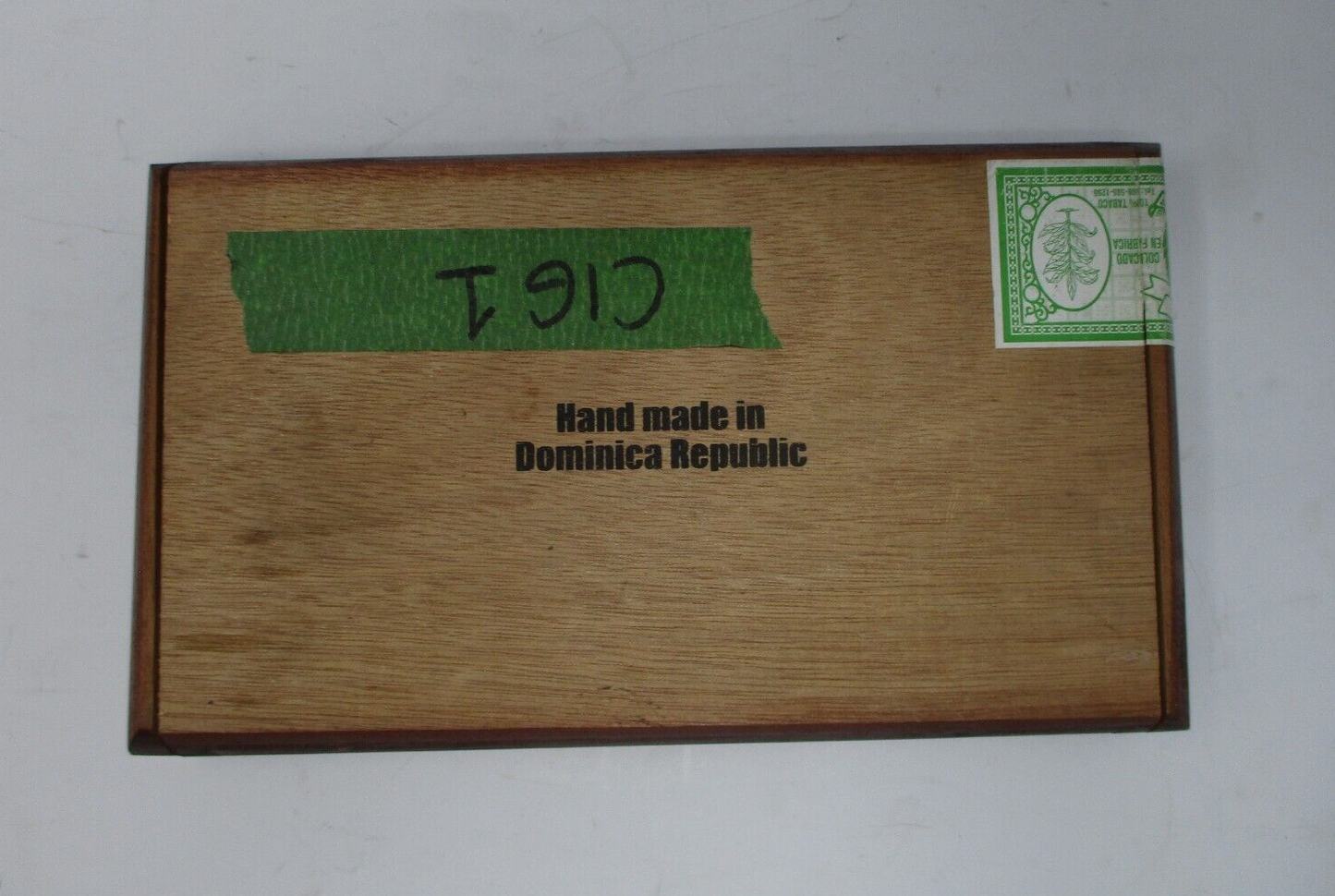 Cigarro Clasico Stash Wood Collectible Wooden Box   ***EMPTY*** WOODEN CIGAR BOX