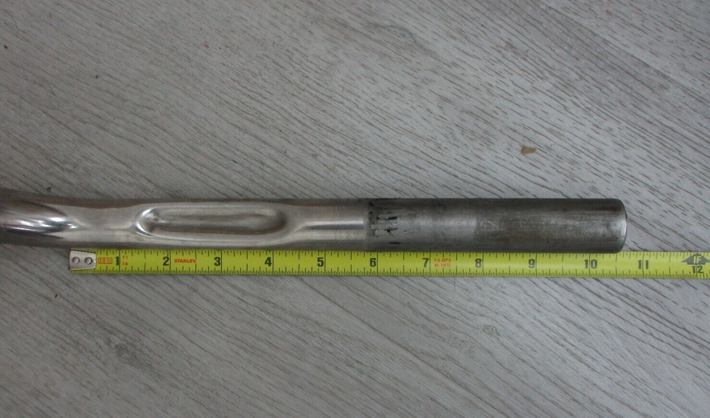 1" Diameter  31" Width Aluminum  Handlebar