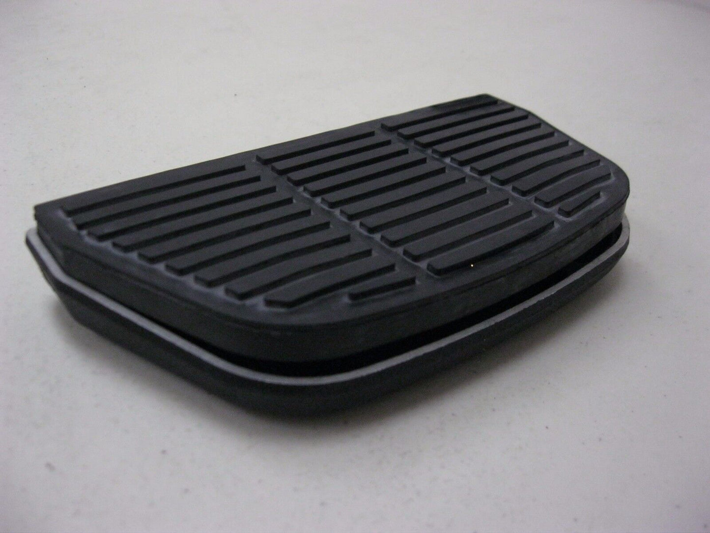 HARLEY DAVIDSON PASSENGER FLOOR BOARD FOOT REST & PAD 50613-91