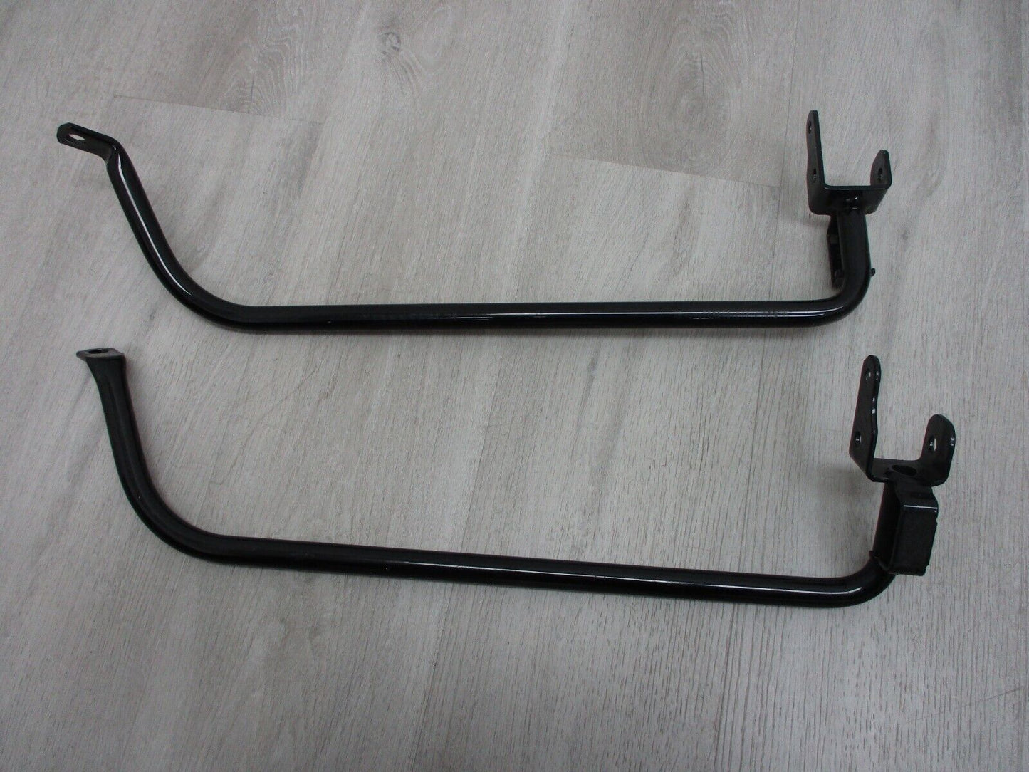 Harley-Davidson OEM Saddlebag Guard Rail Pair 90200550 & 90200549
