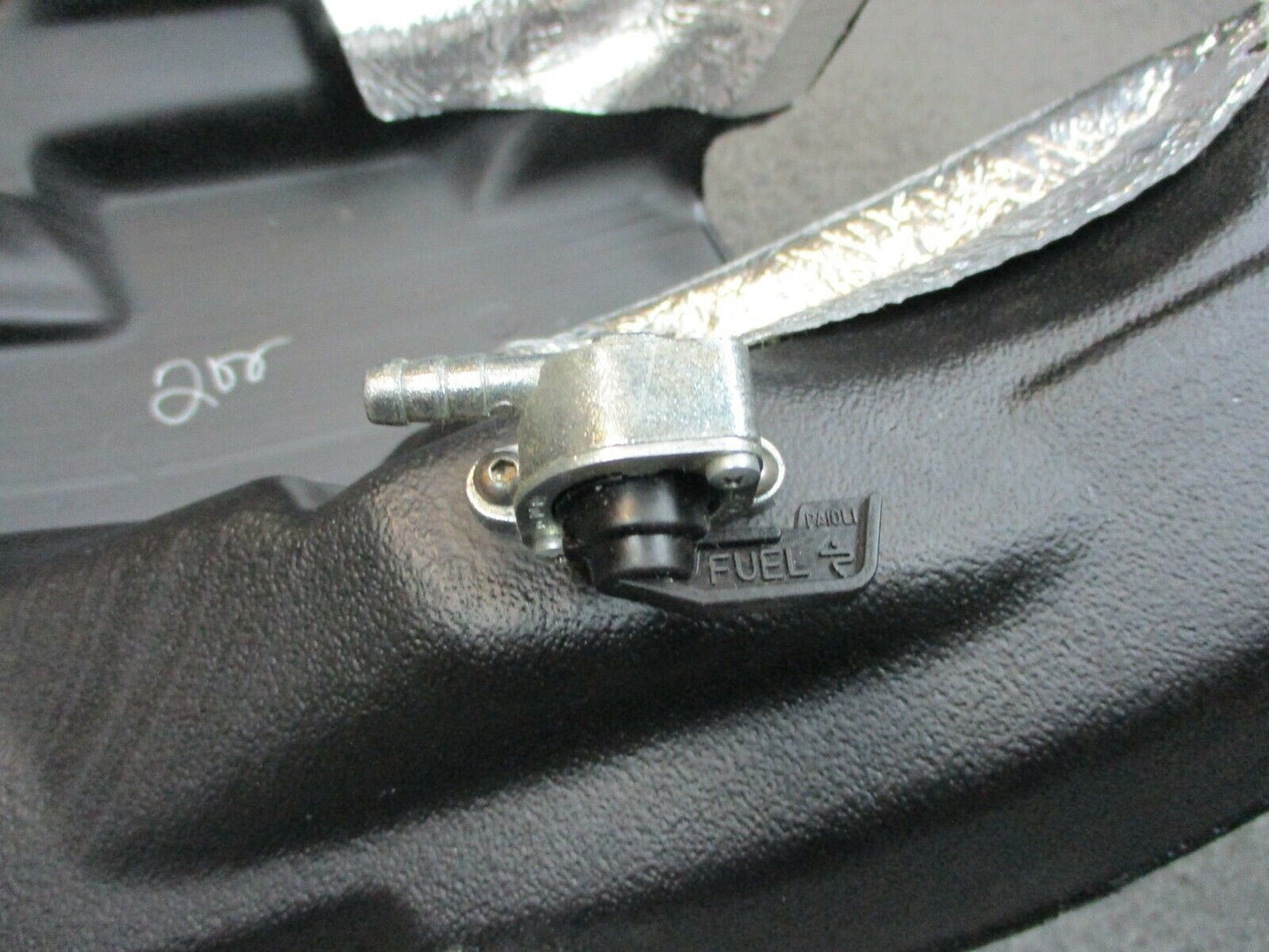 Buell Blast Fuel Tank With Gas Cap & Fuel Petcock P2110.T 2000-2010 Blast Models