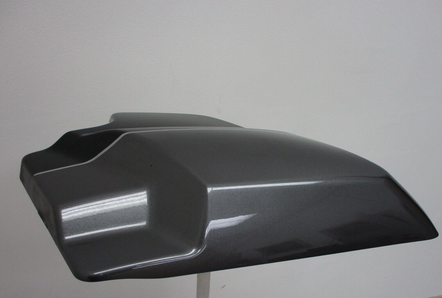 Harley-Davidson OEM 09-22 Touring Left Side Cover 57200073DTO (Prime# 66250-09)