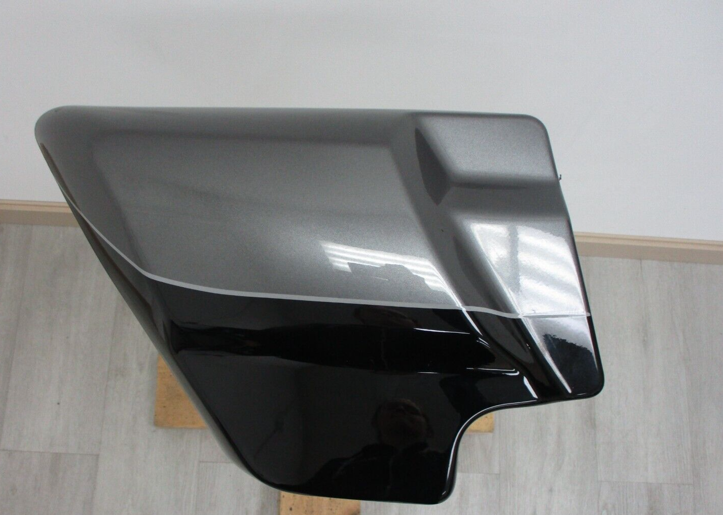 Harley-Davidson OEM 09-22 Touring Left Side Cover 57200073DTO (Prime# 66250-09)