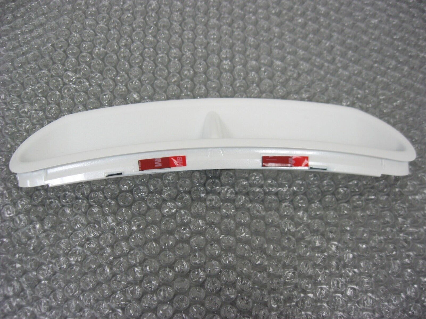 Harley Davidson OEM 2016 CVO FLHXSE Street Glide Fairing Vent 61300504EAY