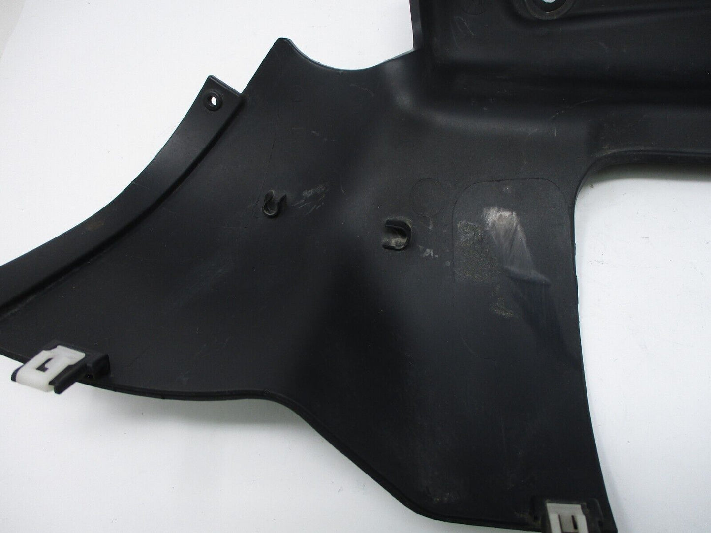 Harley-Davidson OEM '15-'22 Road Glide RH Instrument Cluster Housing 70900372