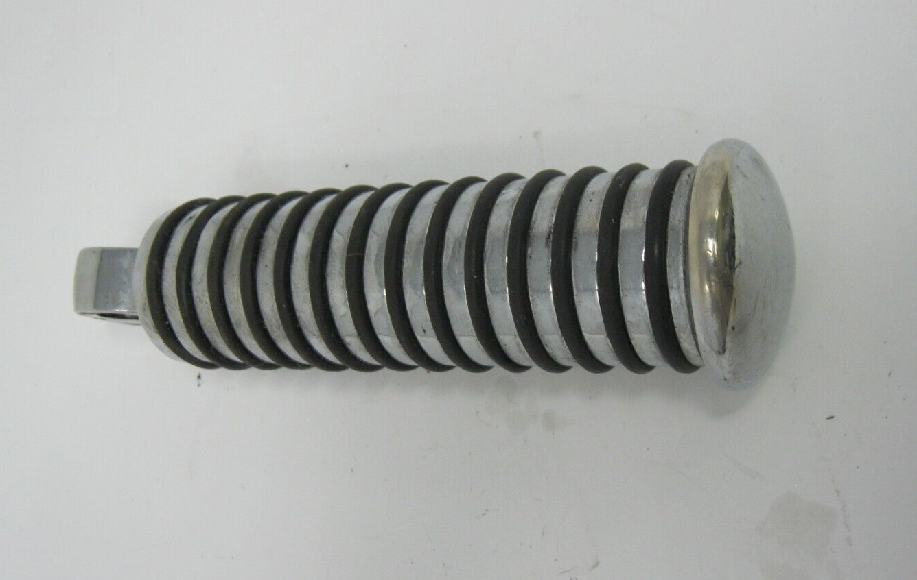 Drag Specialties Sundance Foot Peg Small Male Mount (SINGLE UNIT)  DS-253340