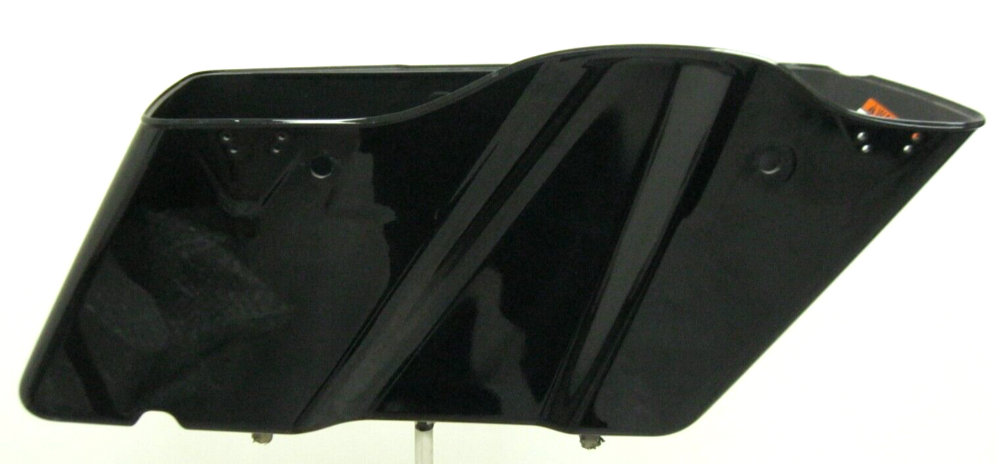 Harley-Davidson OEM LEFT 14 & Later Touring Saddlebag Black 90200414