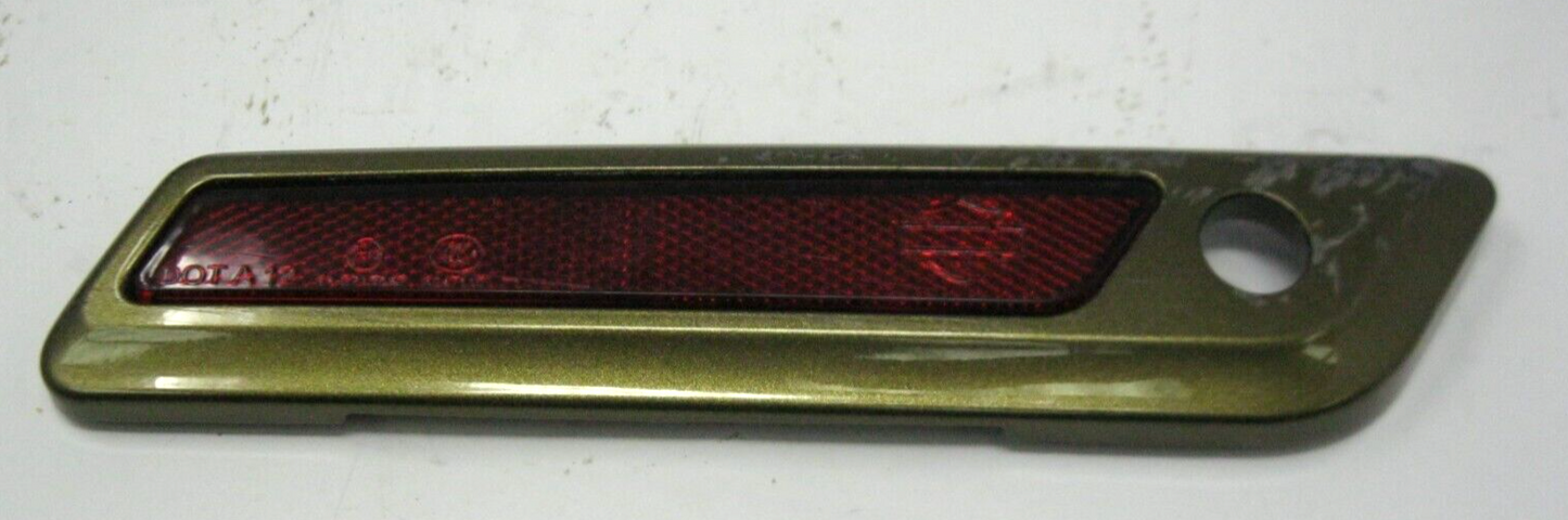 Harley-Davidson OEM 16 FLHX, 17-18 FLTRXS Right Saddlebag Faceplate 90200984DZW