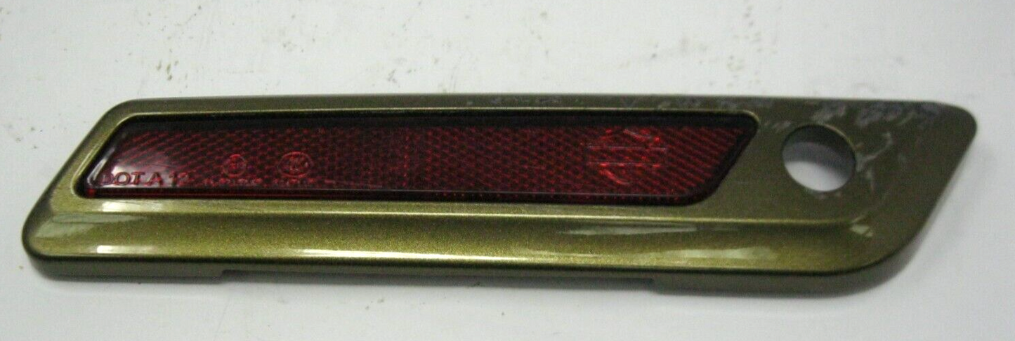 Harley-Davidson OEM 16 FLHX, 17-18 FLTRXS Right Saddlebag Faceplate 90200984DZW