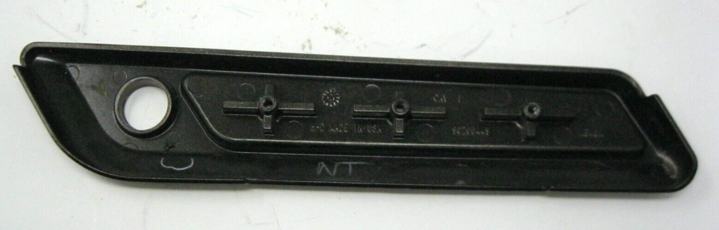 Harley-Davidson OEM 16 FLHX, 17-18 FLTRXS Right Saddlebag Faceplate 90200984DZW