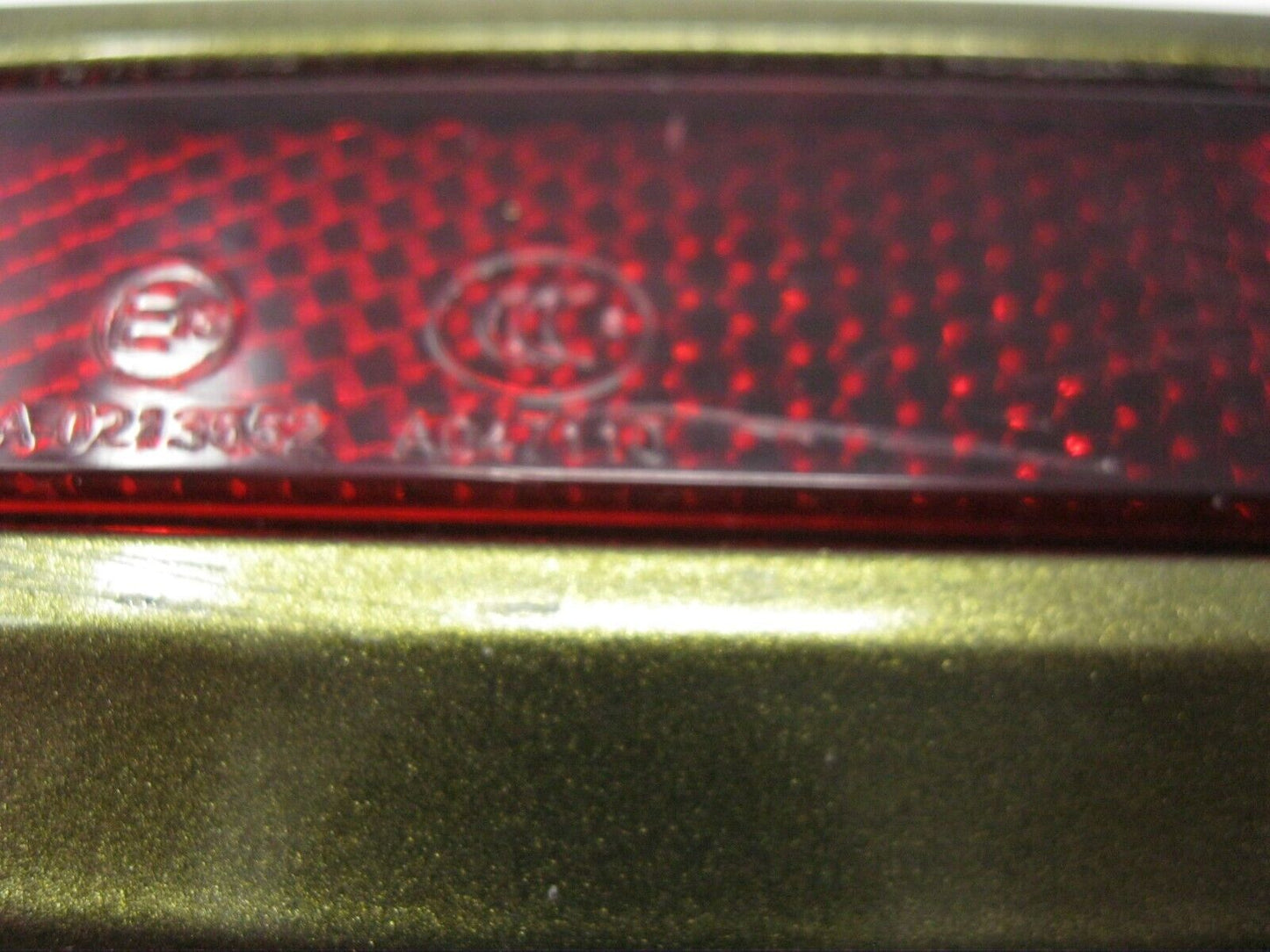 Harley-Davidson OEM 16 FLHX, 17-18 FLTRXS Right Saddlebag Faceplate 90200984DZW