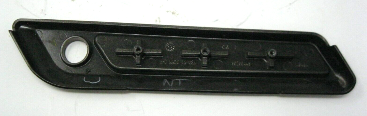 Harley-Davidson OEM 16 FLHX, 17-18 FLTRXS Right Saddlebag Faceplate 90200984DZW