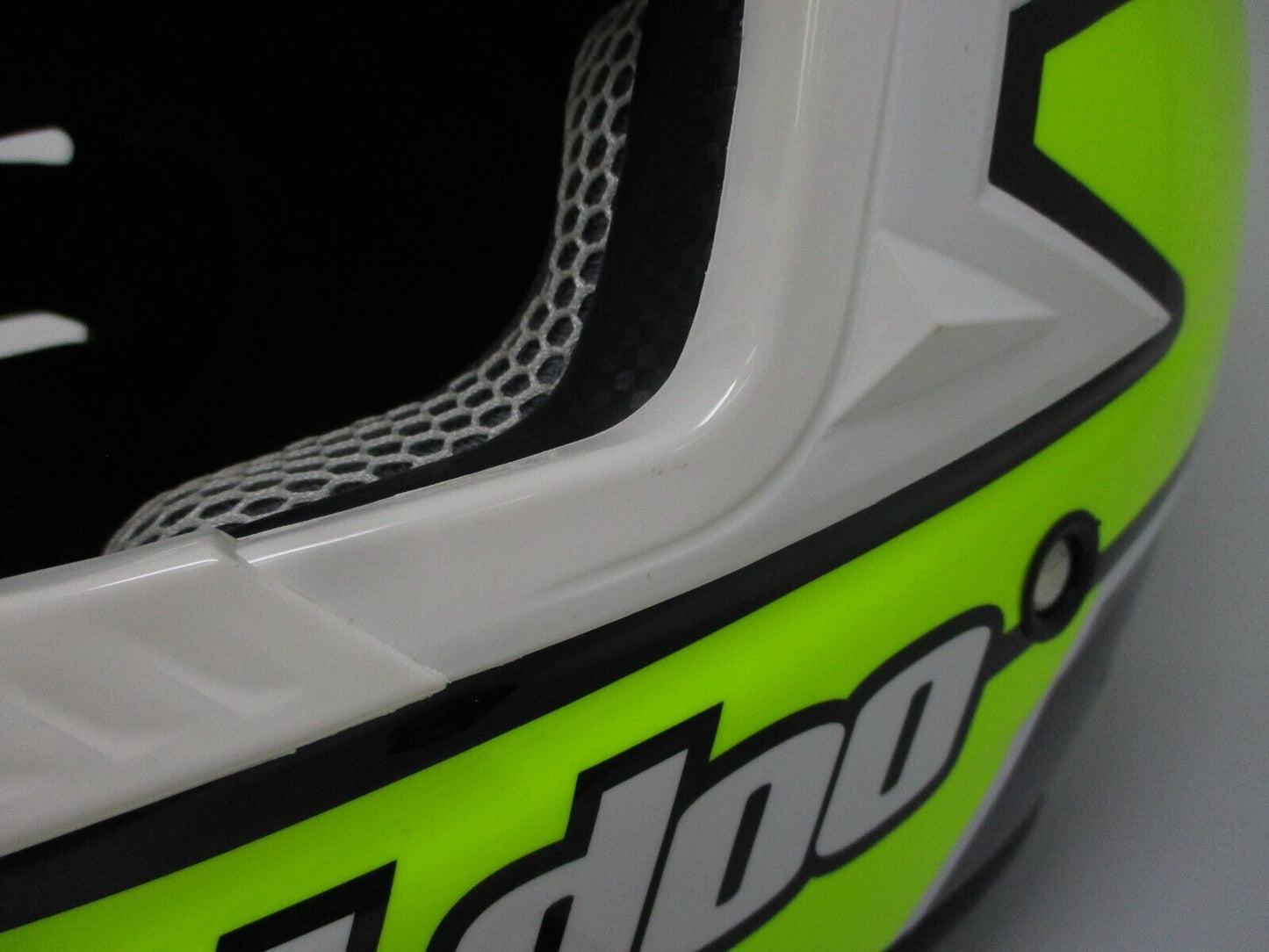 BRP LAZER Ski-Doo XP-R2 Carbon Light Original Helmet SIZE 55-56 cm MX7/XP-R2
