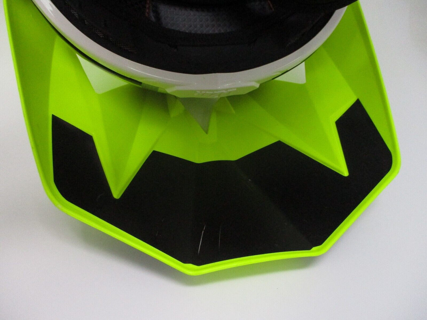 BRP LAZER Ski-Doo XP-R2 Carbon Light Original Helmet SIZE 55-56 cm MX7/XP-R2
