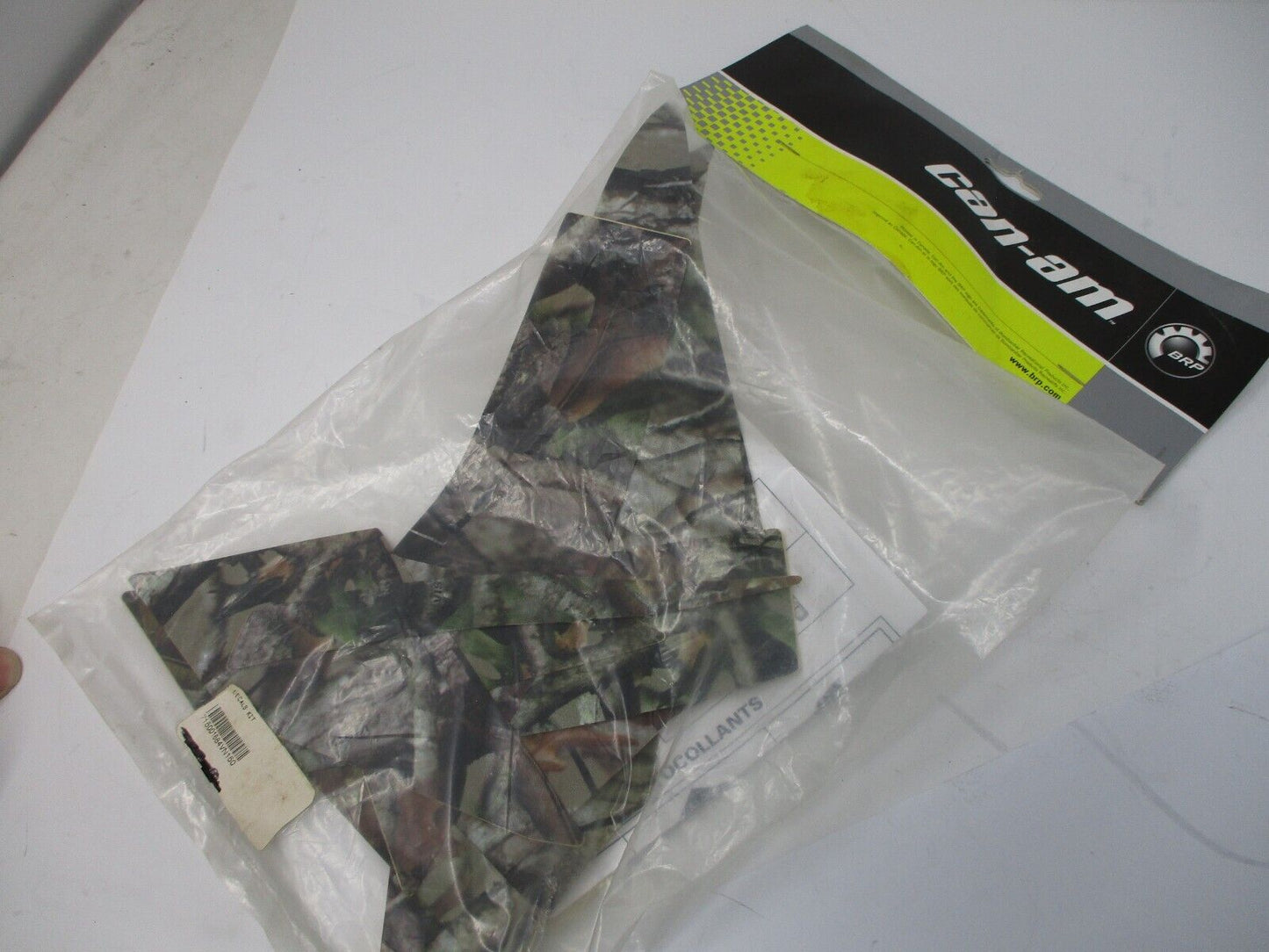 New Can-am Outlander Front Fairing Camo Decal Kit P/N 715001684 camouflage