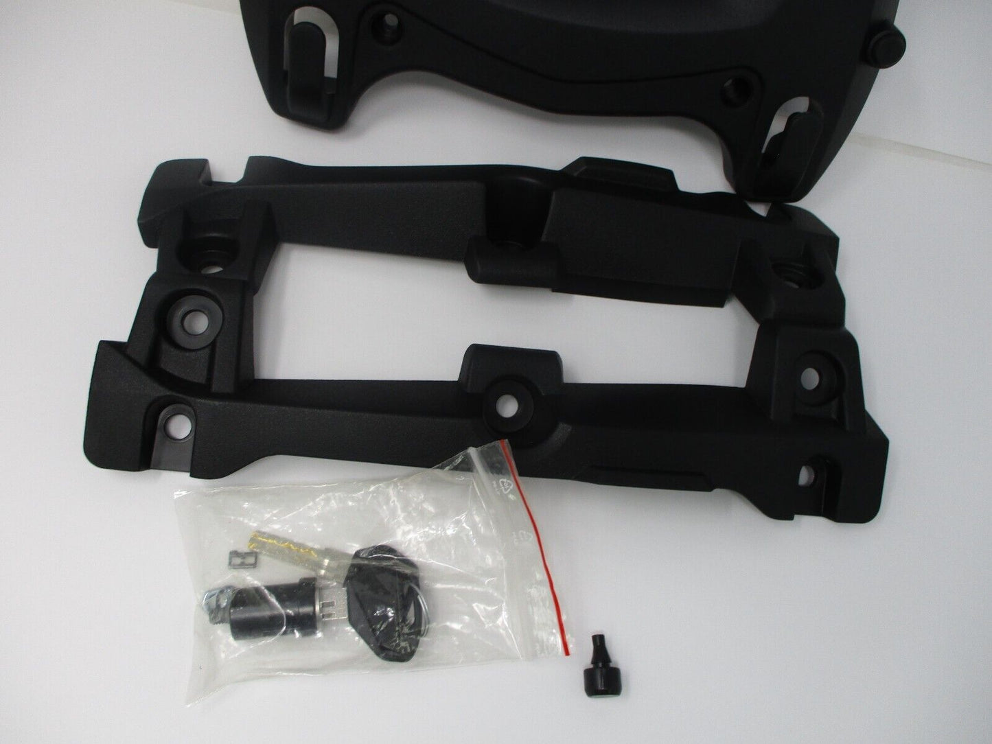 KAPPA SPECIFIC REAR RACK KAPPA PLATE IN NYLON FOR FZ MONOLOCK CASES