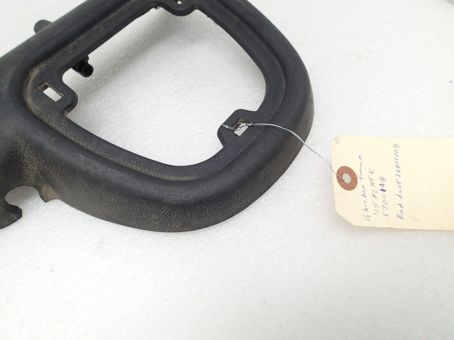 16 Harley Road Ultra Touring FLTR OEM Left Glove Box 1 Frame Bezel 57100148