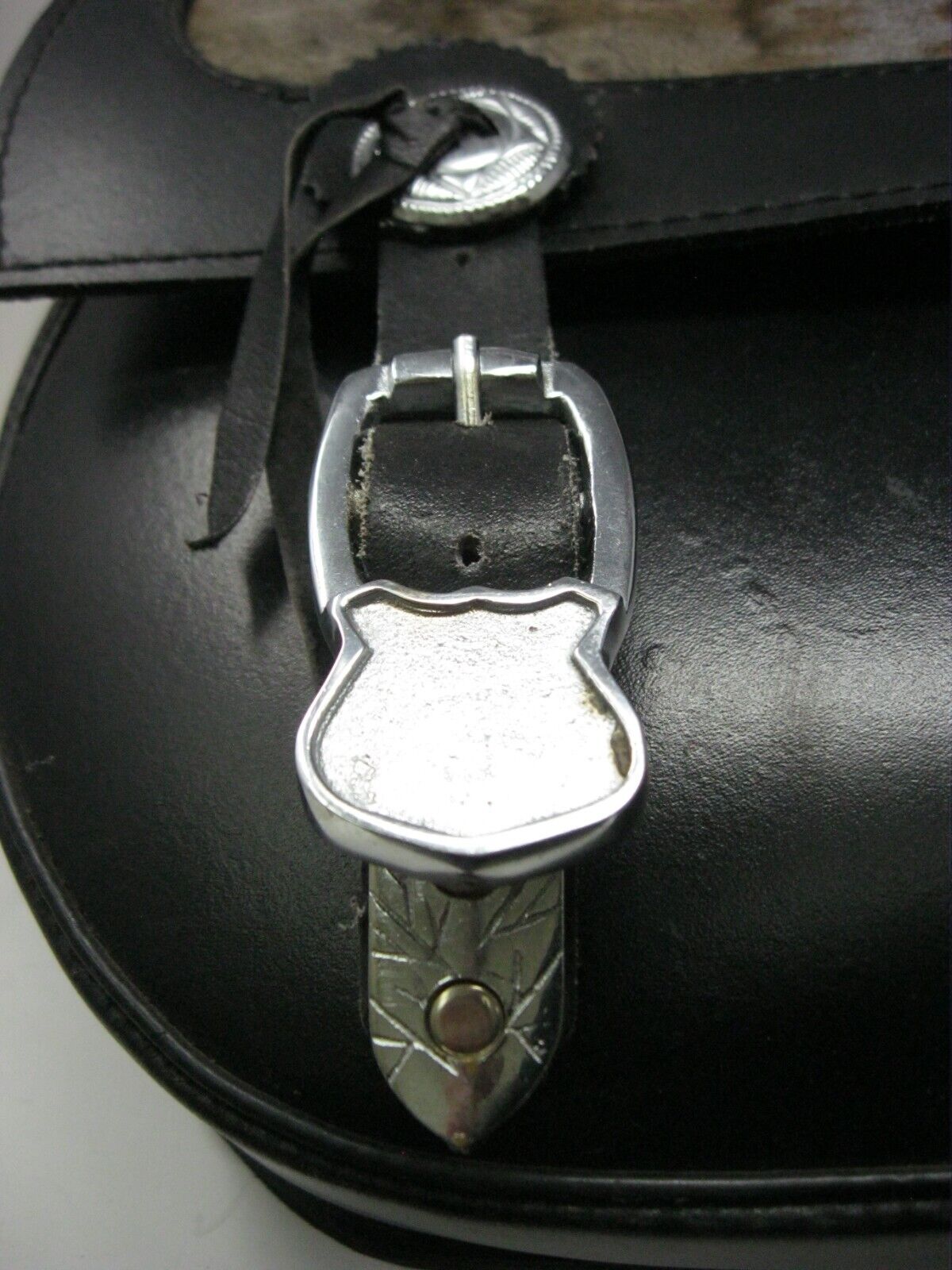 Unbranded Western Style Universal Saddlebags with Cow Hide Inlay