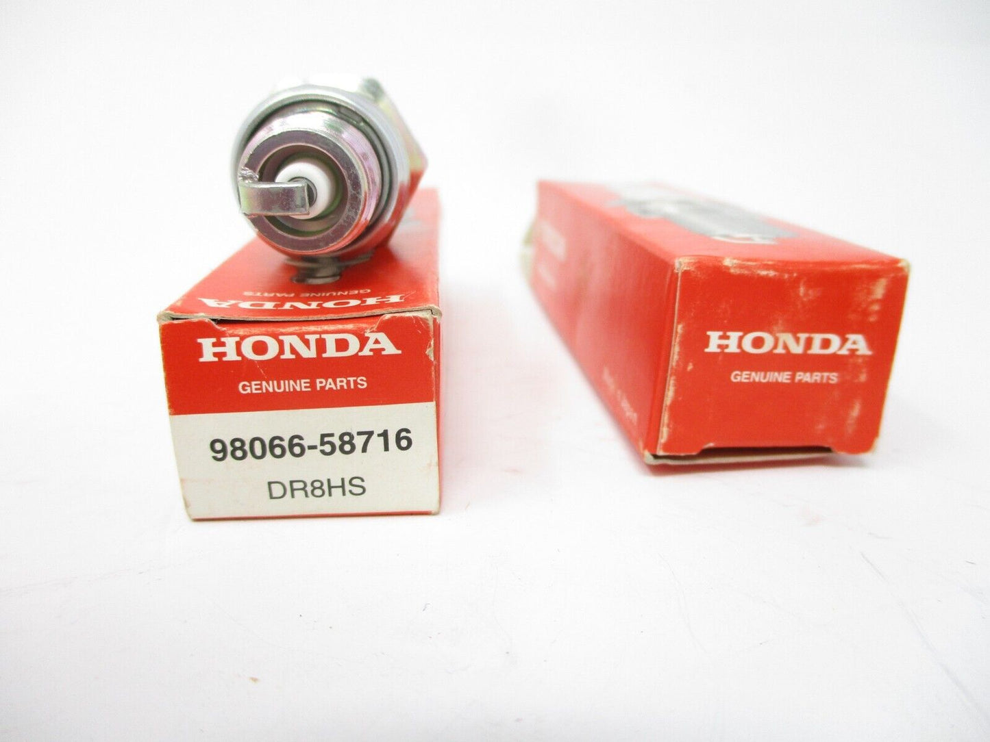 SET 2pcs NGK DR8HS Spark Plugs Honda (See Fitment Chart) #98066-58716