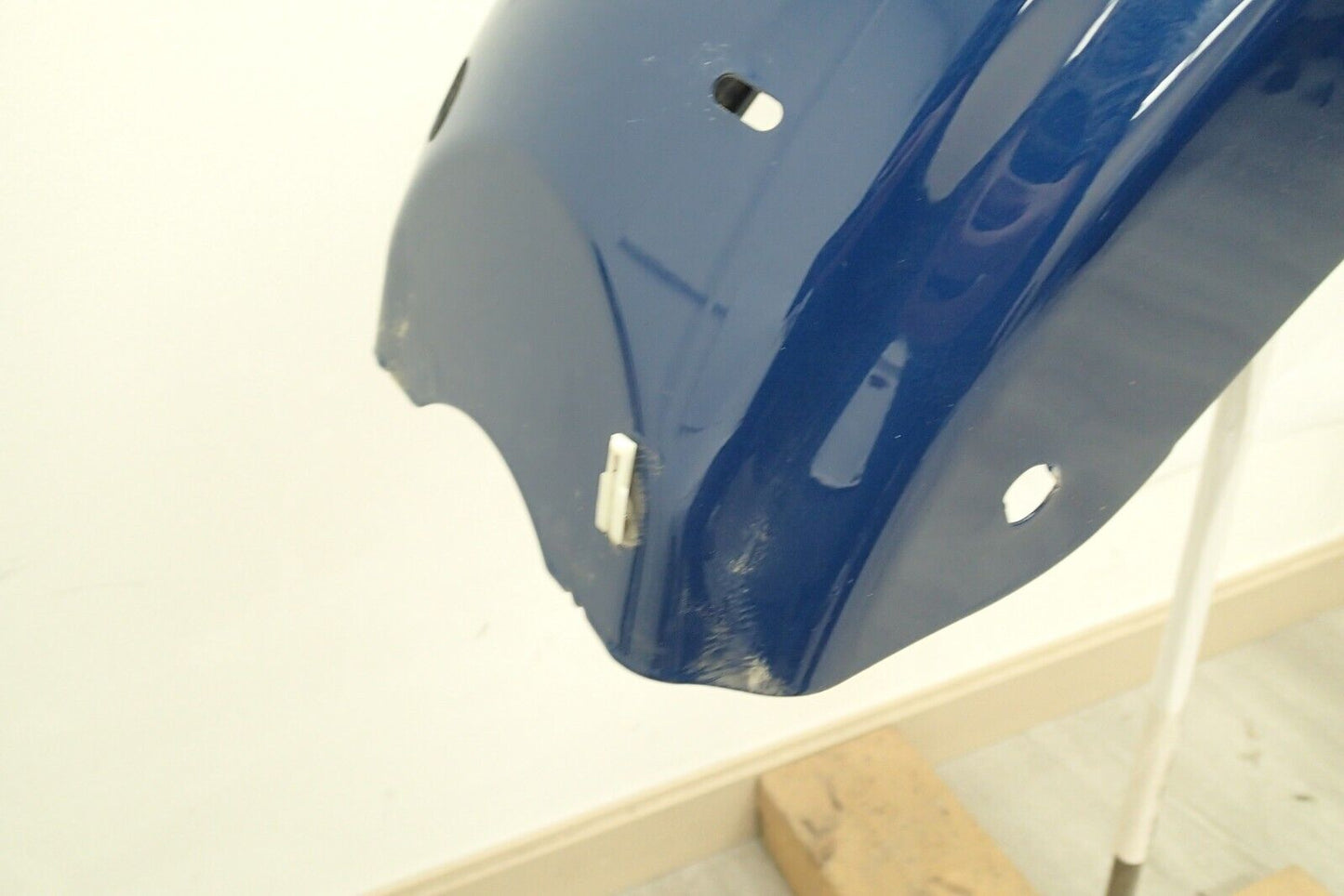 Touring FLHTK FENDER 59500167EXB BRIGHT BILLIARD BLUE (have DENT)