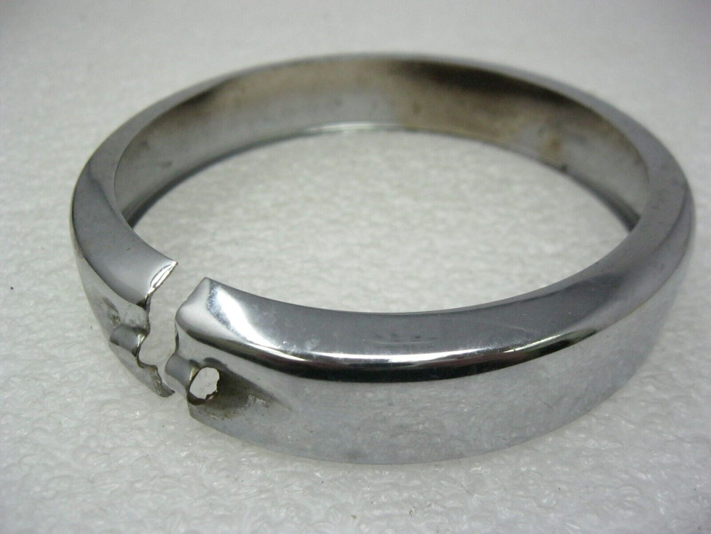 Harley-Davidson OEM 01-23 Touring Chrome Passing Lamp FLAT Bezel Ring  68725-62A