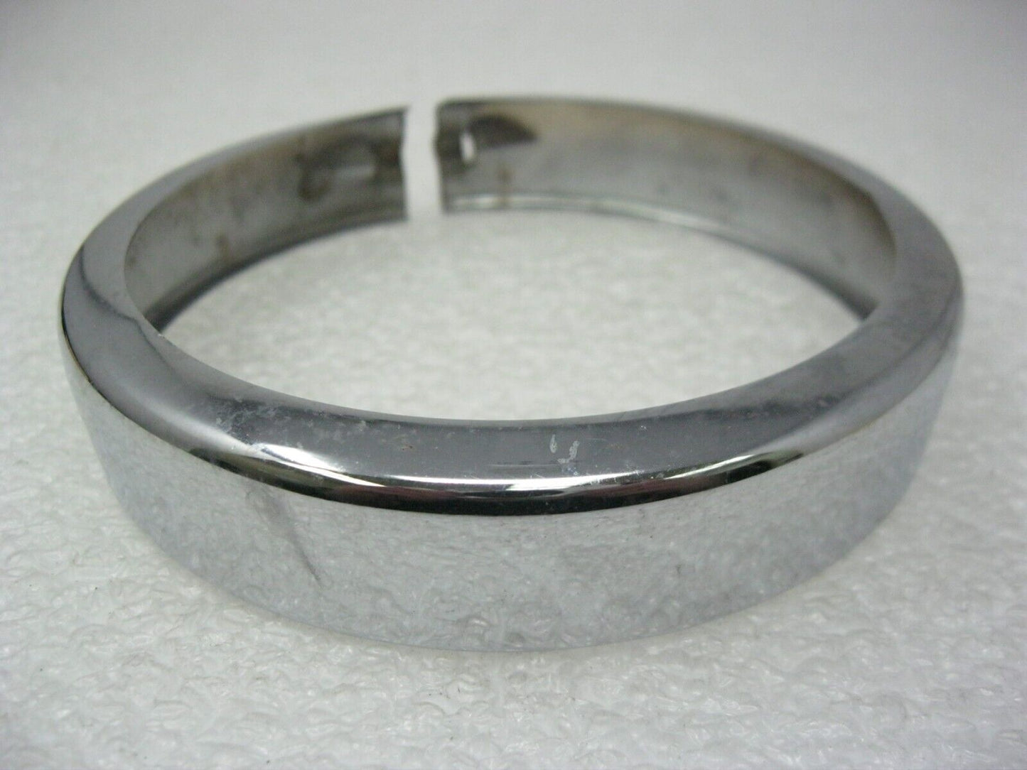 Harley-Davidson OEM 01-23 Touring Chrome Passing Lamp FLAT Bezel Ring  68725-62A