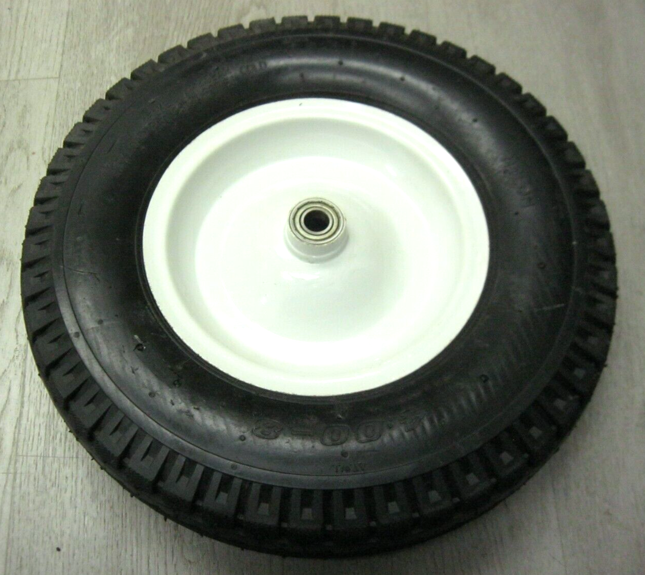 Unbranded 4.00-8 Wheelbarrow Tire Assembly for a 5/8" Axle & Max Load 550 Lbs