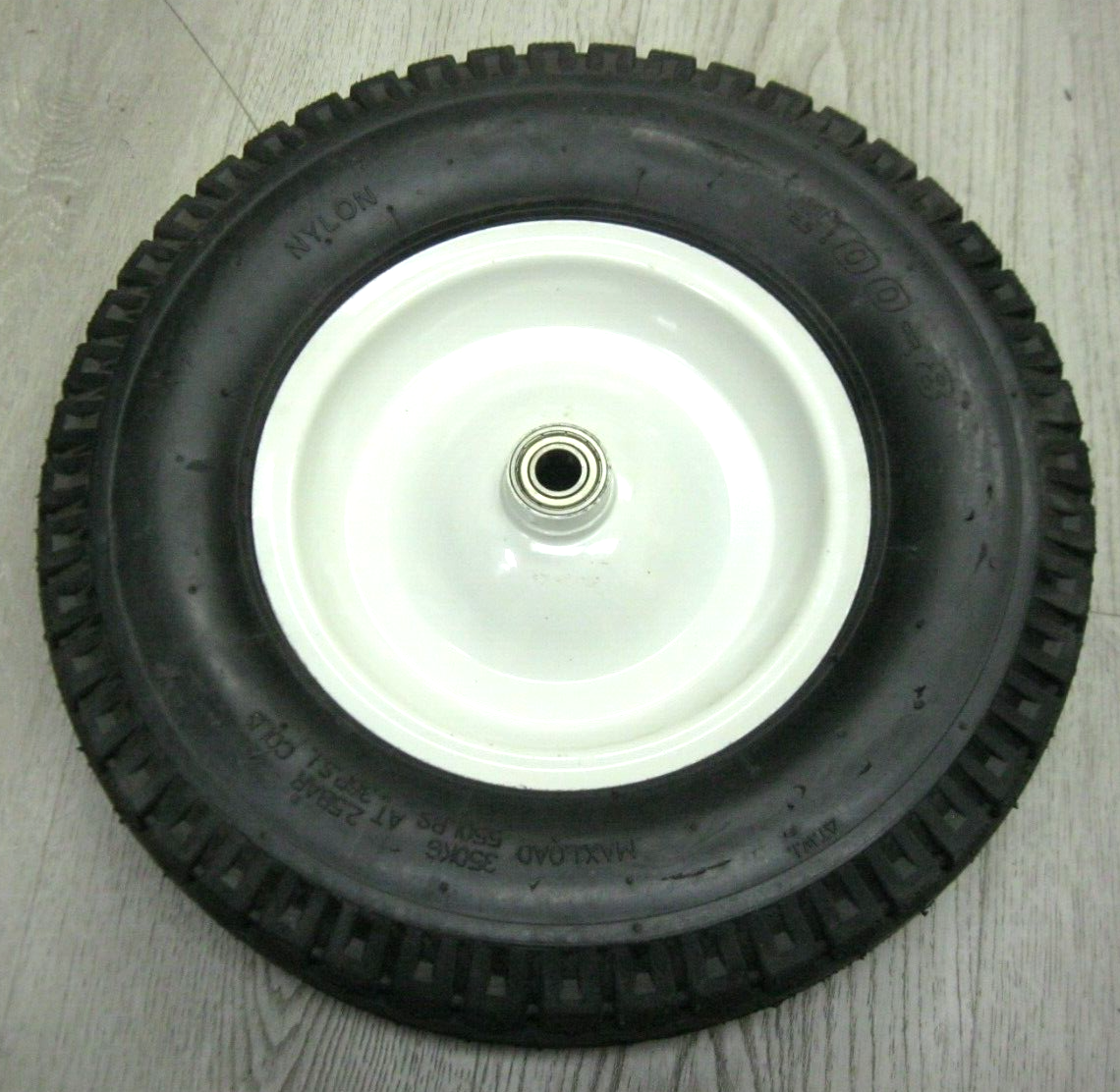 Unbranded 4.00-8 Wheelbarrow Tire Assembly for a 5/8" Axle & Max Load 550 Lbs