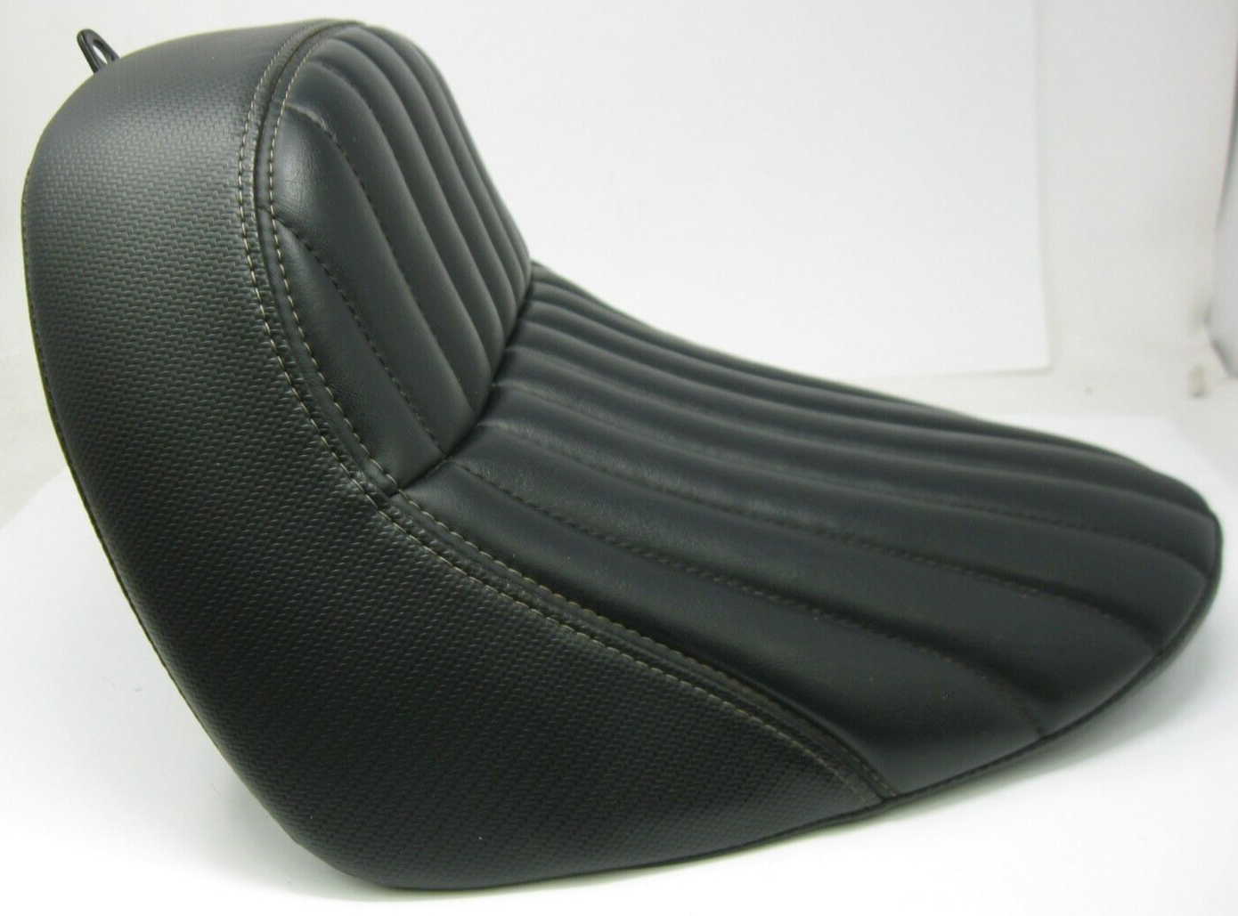 Harley-Davidson OEM 21-23 Softail Street Bob Rider Seat 52000606