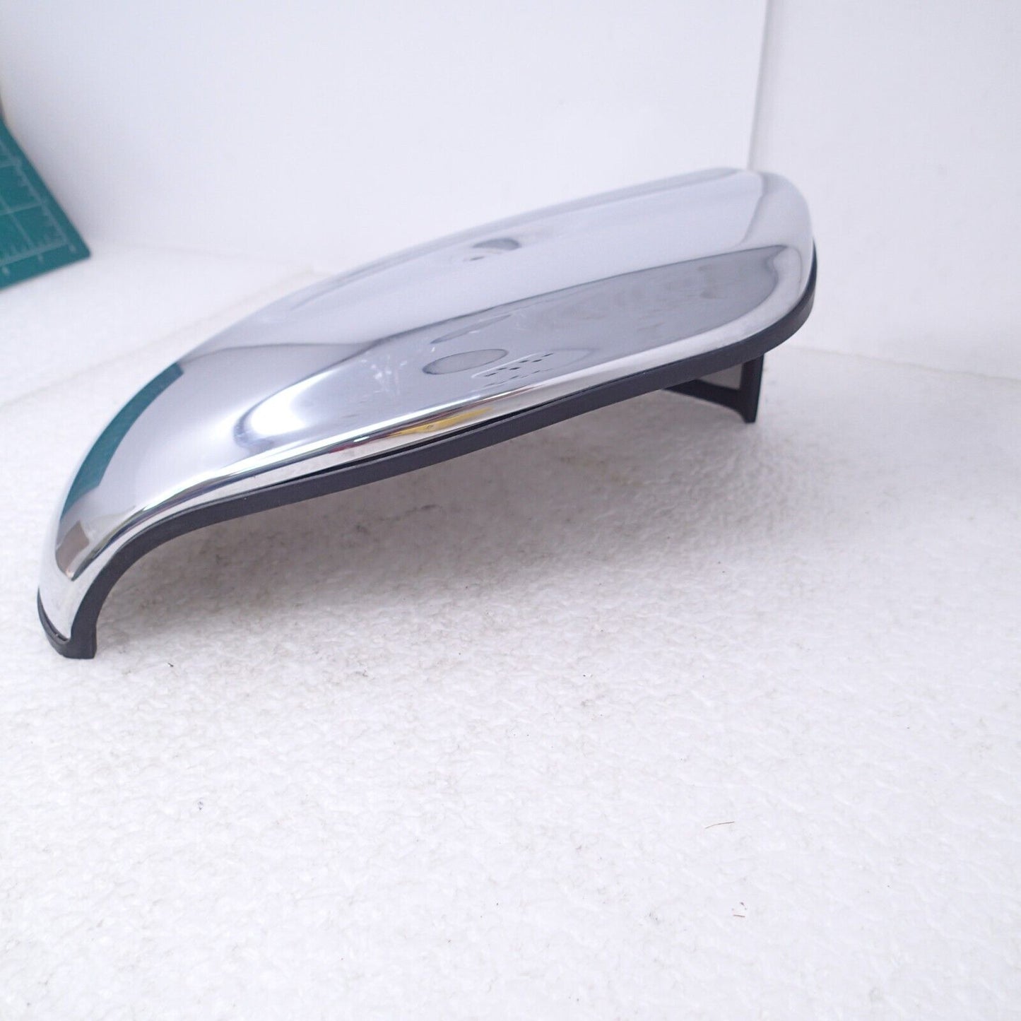 Harley Touring Engine Air Cleaner Cover Chrome 29000216