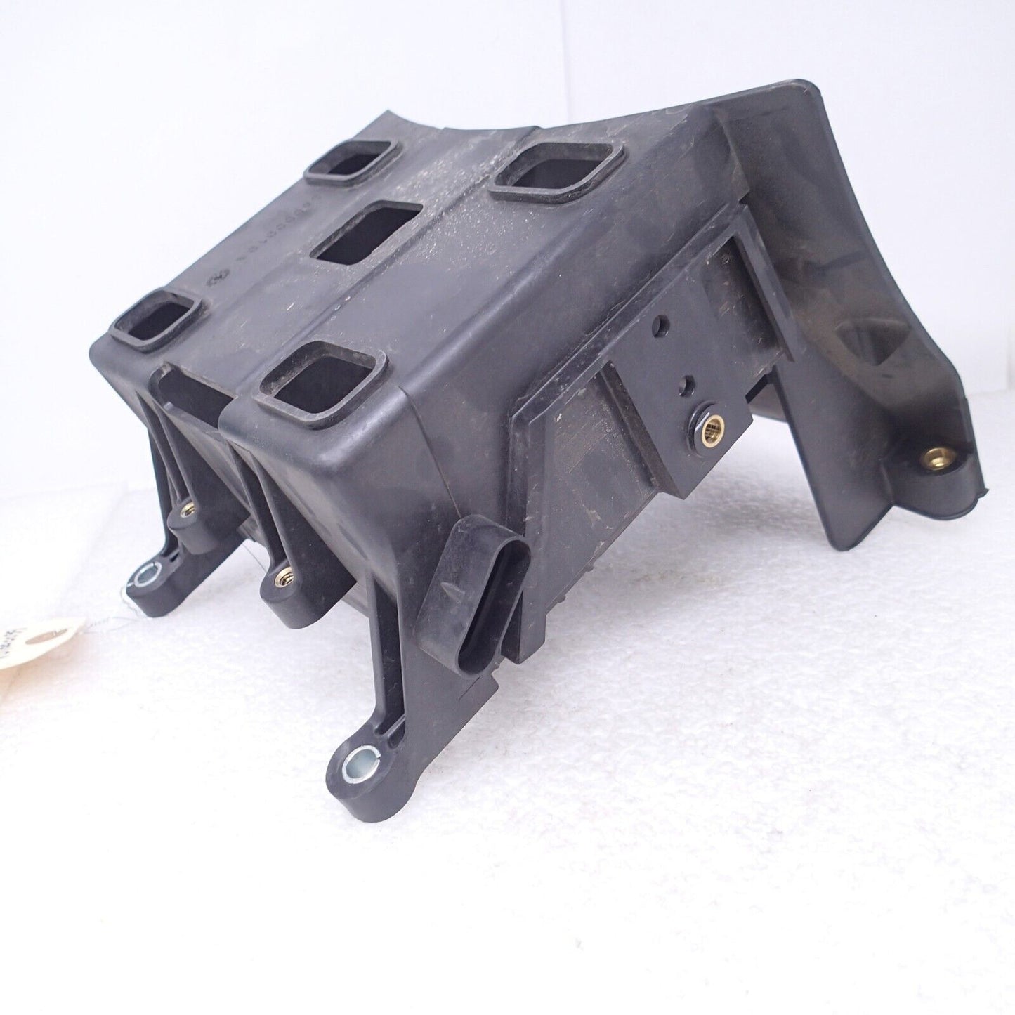 2014 HARLEY-DAVIDSON ROAD GLIDE BATTERY BOX TRAY 66000010A USED