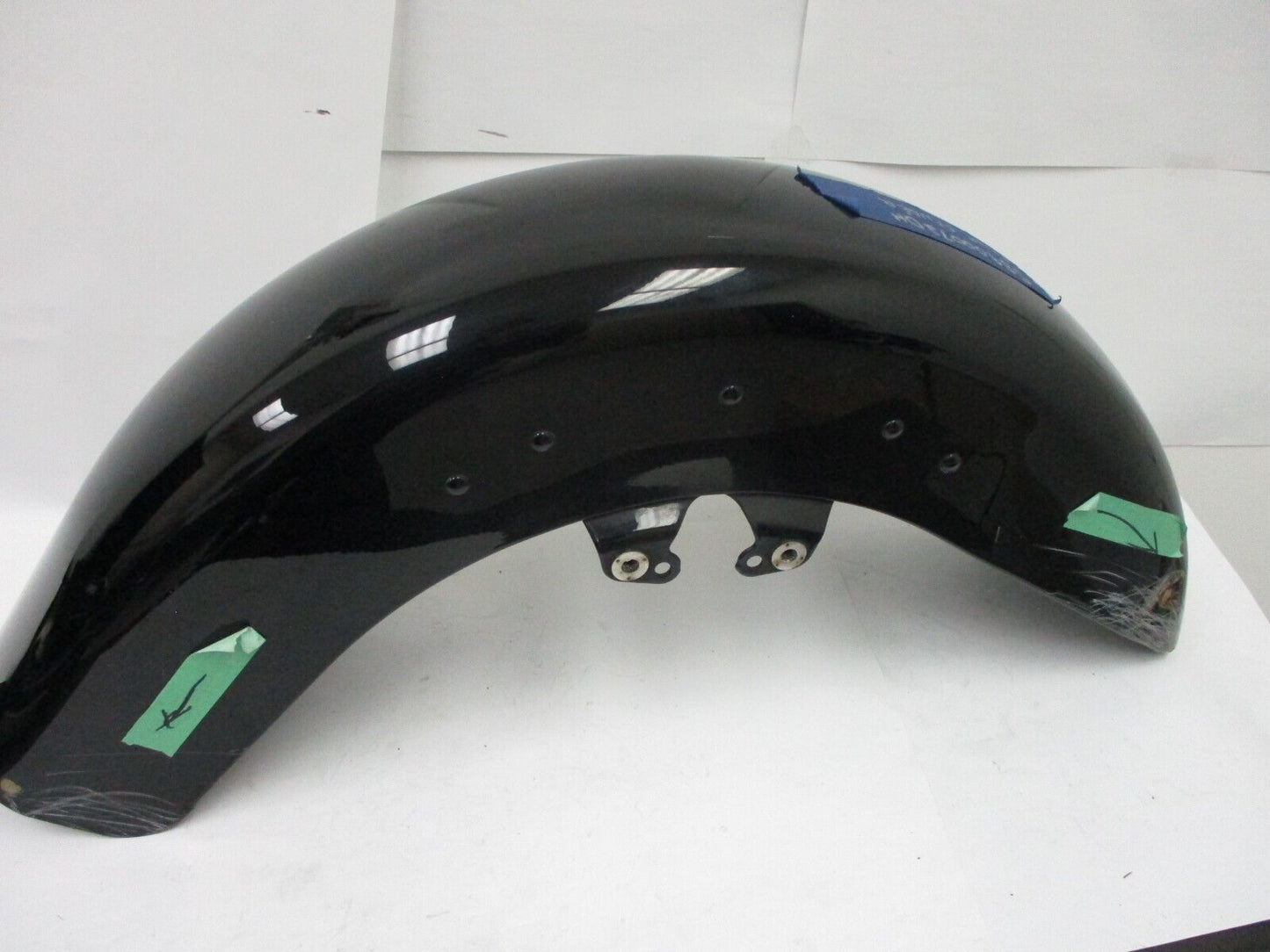 Harley Davidson OEM 14-18 FLTR, FLHT Vivid Black Front Fender 58900072DH