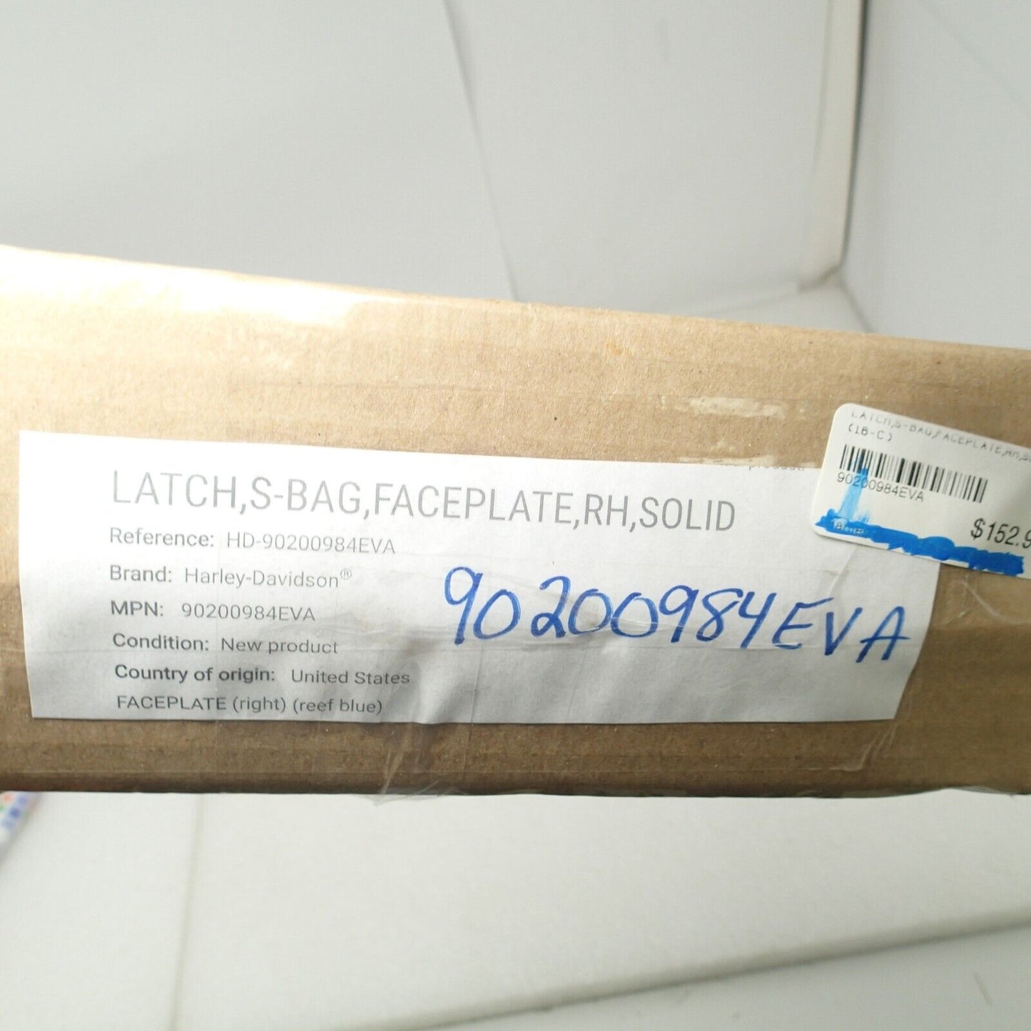 Harley Davidson RH Blue LATCH,S-BAG,FACEPLATE,RH 90200984EVA FLTRXS