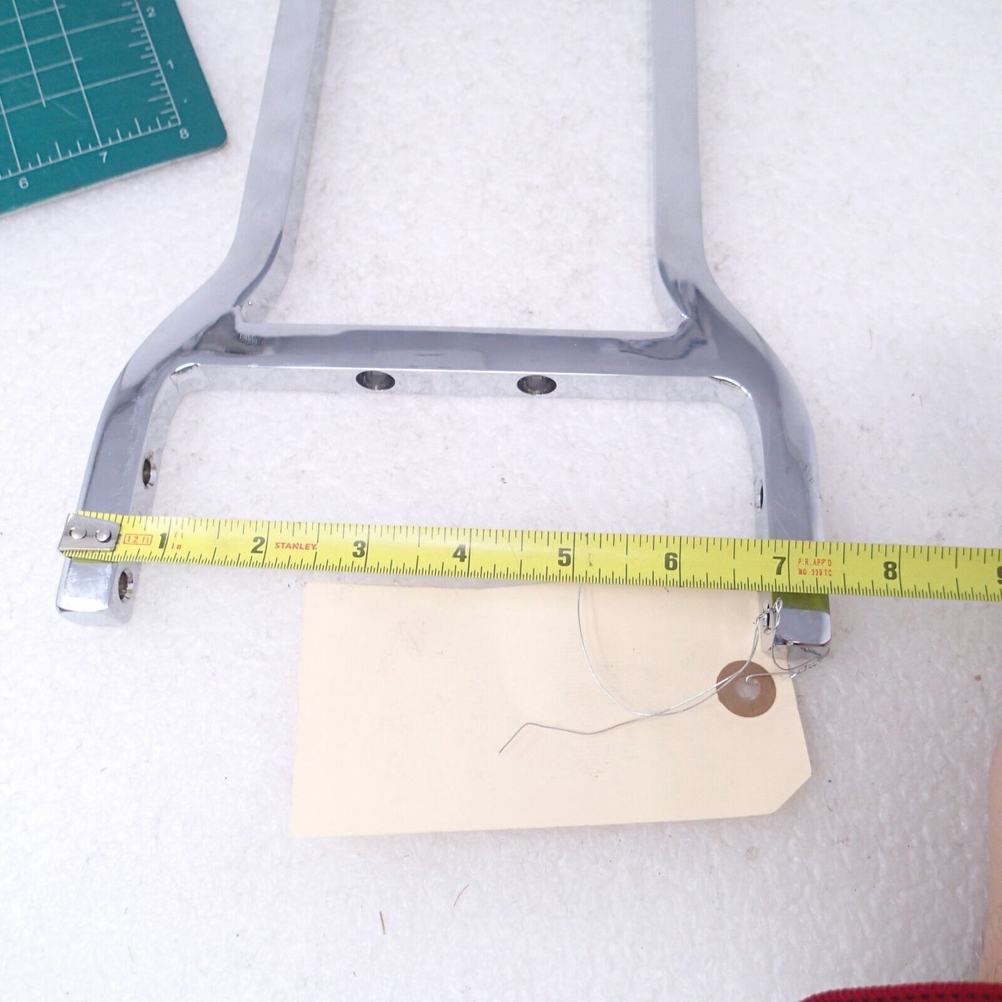 USED Genuine Harley Dyna Sportster UPRIGHT SISSYBAR LOW-INSERT STYLE 51515-02