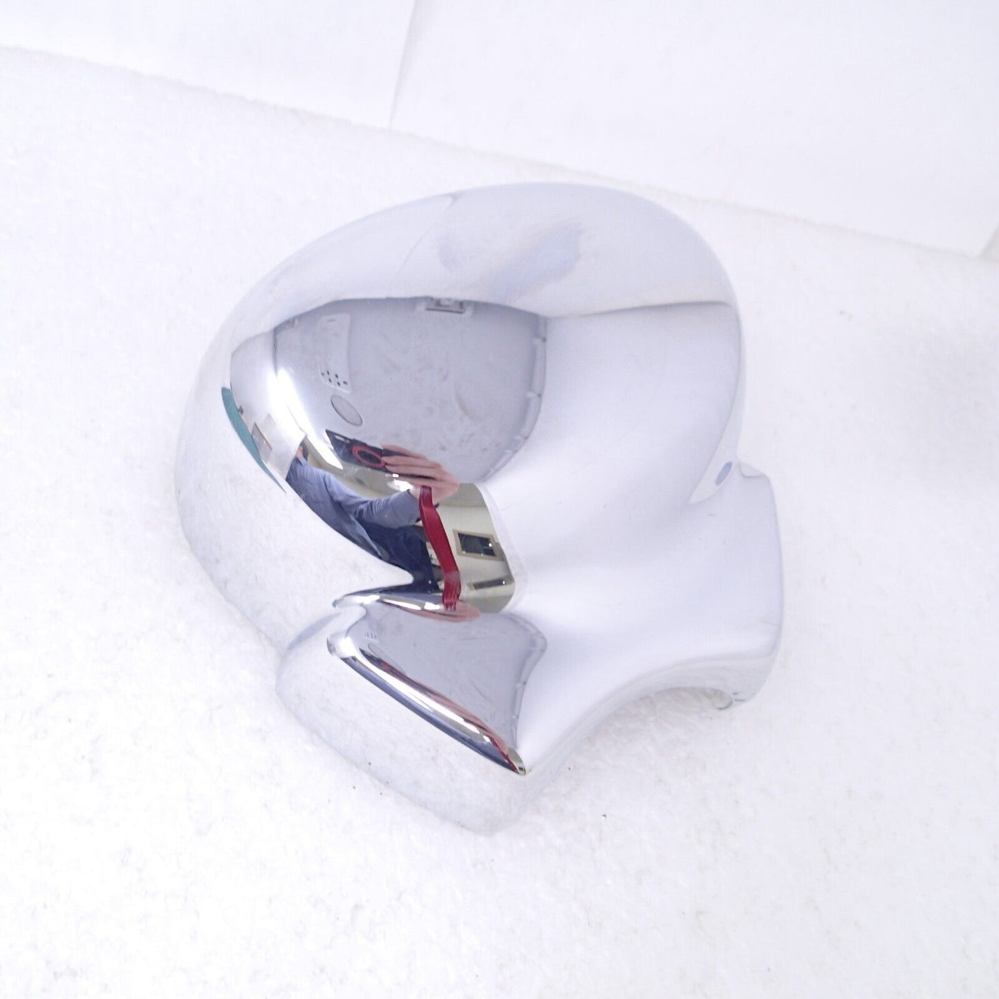 2002 HARLEY-DAVIDSON V-ROD VRSCB Horn Cover  69040-01a