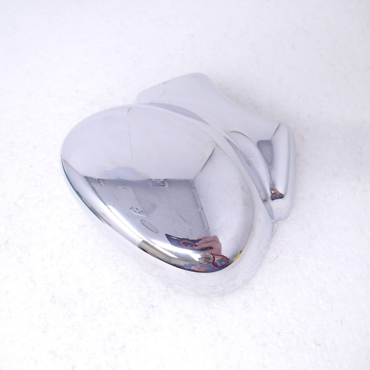2002 HARLEY-DAVIDSON V-ROD VRSCB Horn Cover  69040-01a