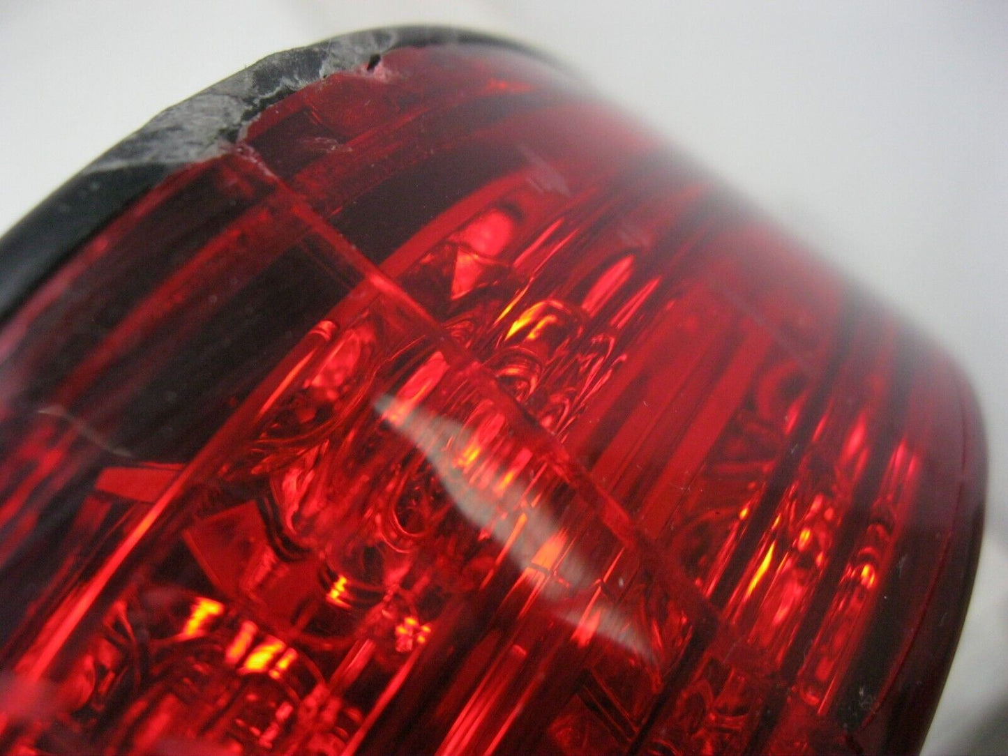 Harley-Davidson 14-23 Touring Tour-Pak Wrap-Around Tail Light (Damaged) 67800093