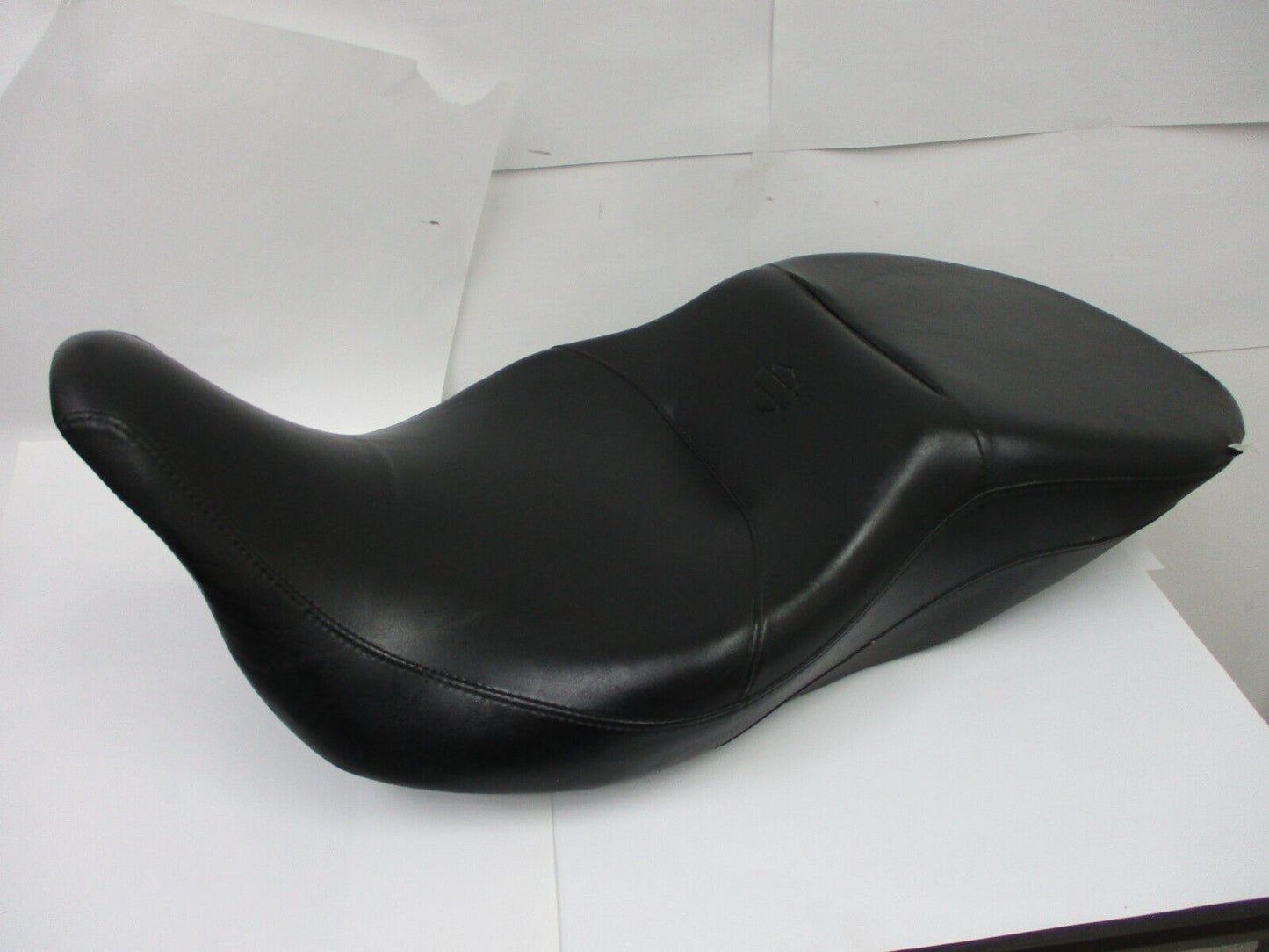 USED OEM 08-23 Harley Touring Seat Road King Glide Electra Ultra 52000142