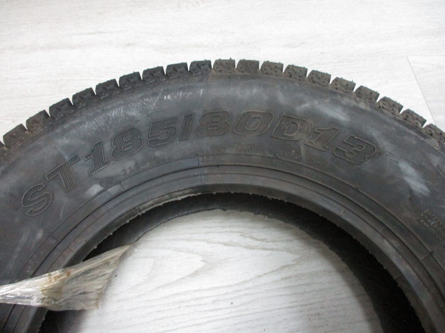 NOS Sea-Doo Pneu Tire ST185/80D13 DOT 2319 271001812 OEM